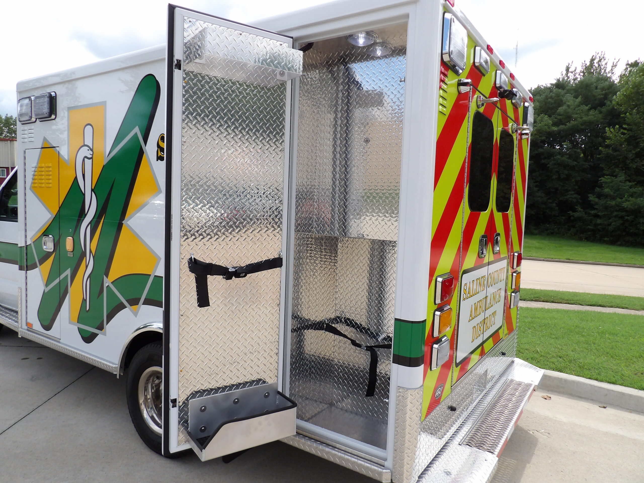 2026 Saline County Ambulance District Ford Type III AEV Firstar Custom Ambulance - Image 7